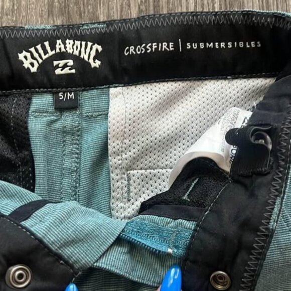 Billabong Boys Quick Dry Shorts Crossfire Submersibles Size 5 / M - Picture 5 of 6